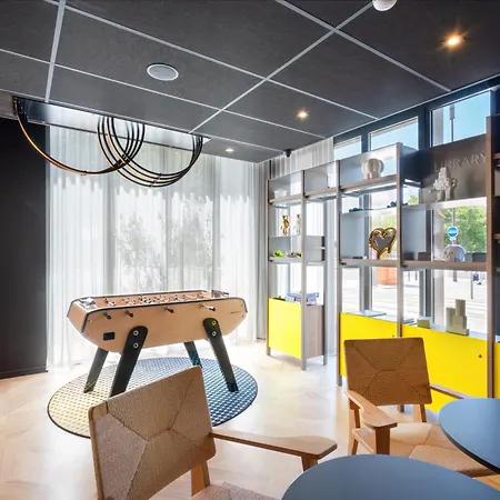 Adagio Access Centre Cathedrale Hotel 3*