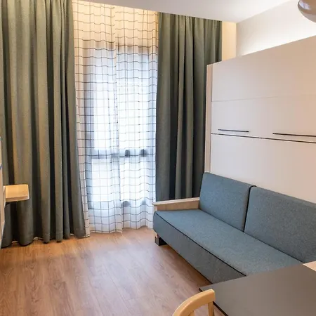 Adagio Access Centre Cathedrale Hotel
