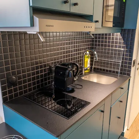 Отель Adagio Access Centre Cathedrale 3*