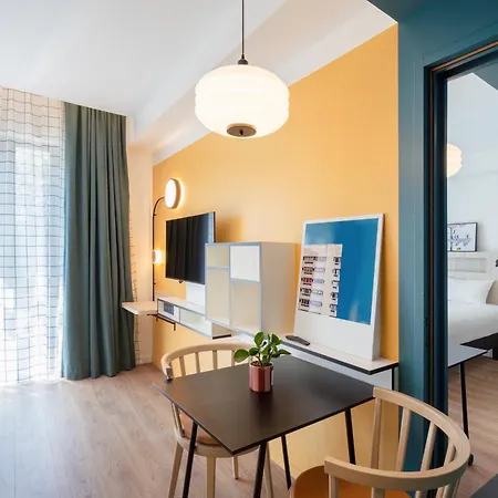 Adagio Access Centre Cathedrale Hotel