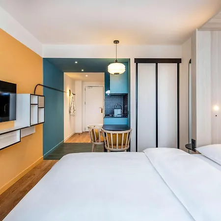 Отель Adagio Access Centre Cathedrale