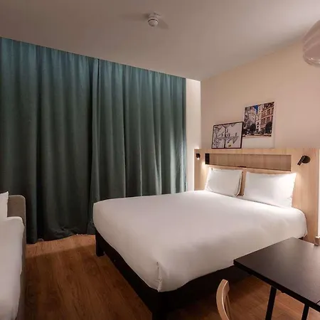 ホテル Adagio Access Centre Cathedrale 3*