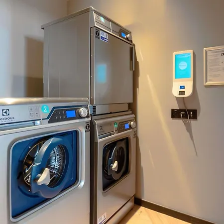 Adagio Access Centre Cathédrale Hotel 3*