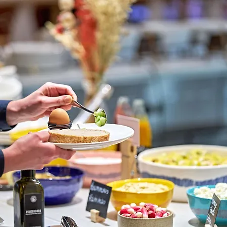 Отель Adagio Access Centre Cathedrale