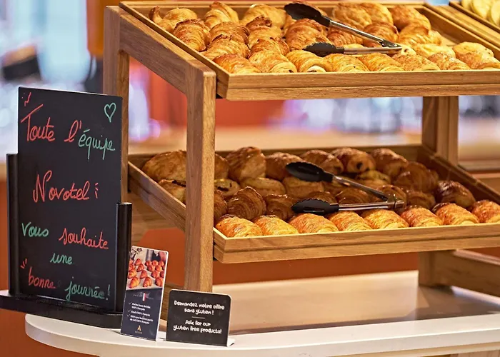 Hotel Adagio Access Centre Cathédrale 3*