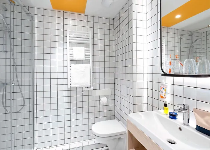 Adagio Access Centre Cathédrale Hotel 3*